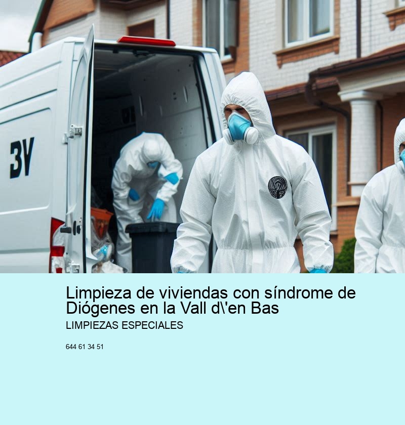Limpieza de viviendas con síndrome de Diógenes en la Vall d'en Bas